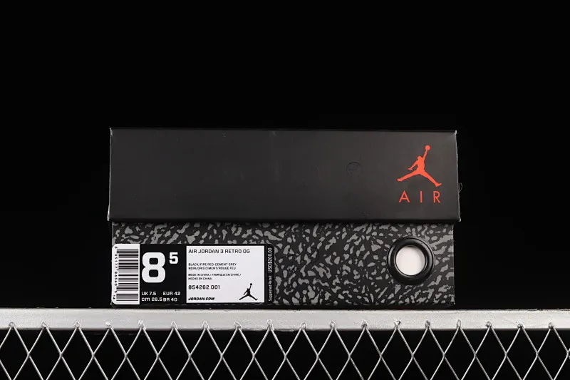 All Categories Air Jordan Jordan Series Basketball Shoes Air Jordan 3 Foreign Trade Version Air Jordan 3 Retro Black Cement (2018) AJ3 Joe 3 Retro Black Cement 854262-001